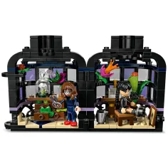 LEGO® Mercoledì: Genziana nera (76784) immagine 5