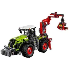 LEGO® Technic: CLAAS XERION 5000 TRAC VC (42054) immagine 2