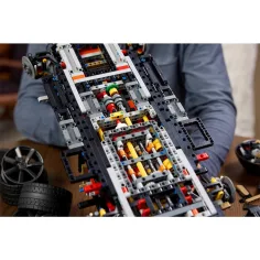 LEGO® Technic: Koenigsegg Sadair's Spear supercar (42232) immagine 7