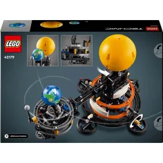 LEGO® Technic: La Terra e la Luna in orbita (42179) immagine 2