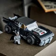 LEGO® Marvel: Batman™: Batmobile™ (76332) immagine 3