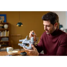 LEGO® Star Wars™: Millennium Falcon™ (75375) immagine 3