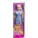 Barbie: Bambola bionda fashionista con abito blu a fantasia con papillon - Mattel
