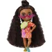 Barbie Extravagante mini bambola con scarpe spaiate - Mattel