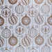 Carta da regalo con motivi natalizi dorati 200x70cm