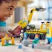 LEGO® City: Camion da costruzione e gru con palla da demolizione (60391)