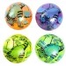 Pallone di gomma con motivo di dinosauro da 23 cm in diverse varianti di colore.