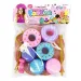 Set da gioco con vassoio di dolci e ciambelle
